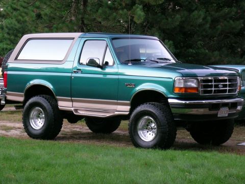 1996 Ford Bronco photo