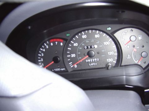 2001 Hyundai Accent photo