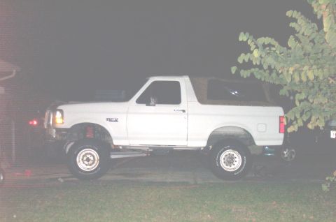 1995 Ford Bronco photo