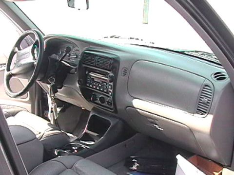 1998 Ford Explorer photo