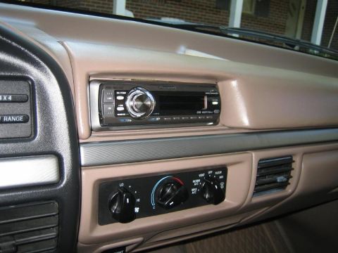 1994 Ford Bronco photo