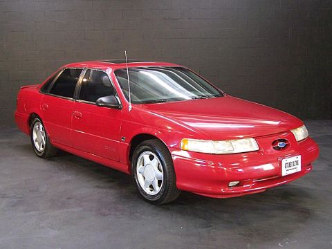 1995 Ford Taurus photo