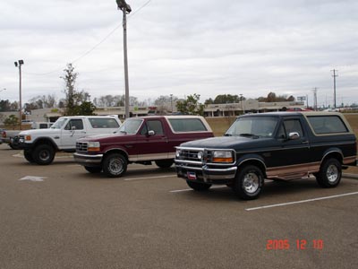 1995 Ford Bronco photo