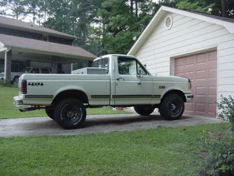 1981 Ford Bronco photo