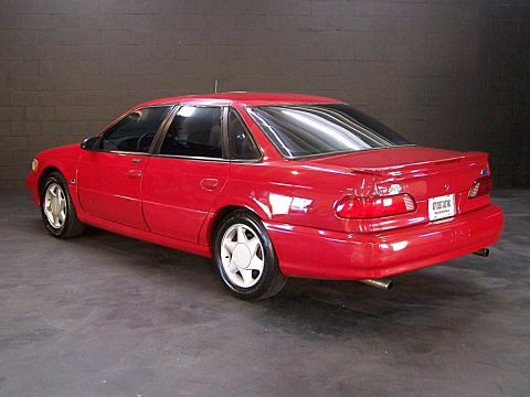 1995 Ford Taurus photo