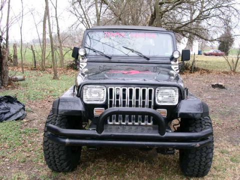 1987 Jeep Wrangler photo