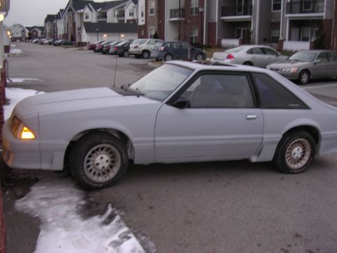 1988 Ford Mustang photo
