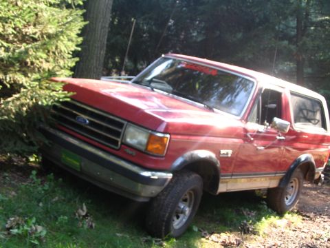 1989 Ford Bronco “big red”