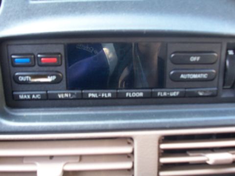 1993 Ford Taurus photo