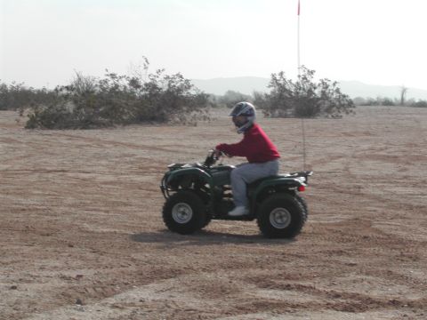 2005 Yamaha GRIZZLY 600 photo