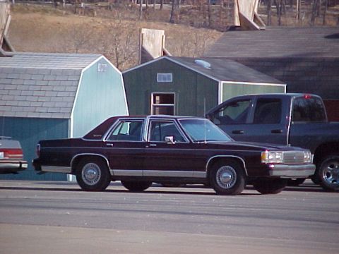 1991 Ford LTD Crown Victoria