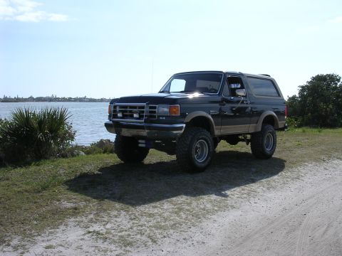 1988 Ford Bronco photo