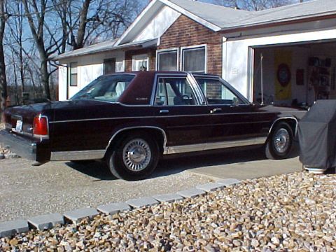 1991 Ford LTD Crown Victoria photo