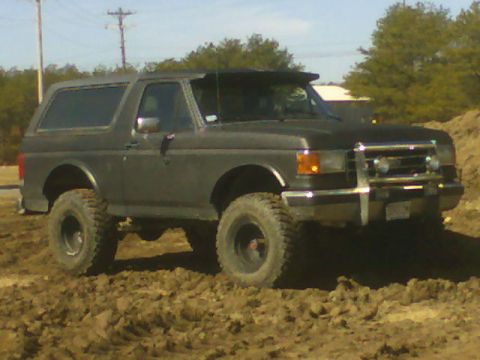 1989 Ford Bronco photo