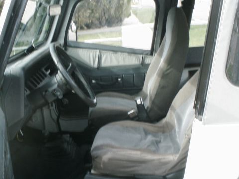 1995 Jeep Wrangler photo