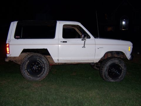 1984 Ford Bronco II photo