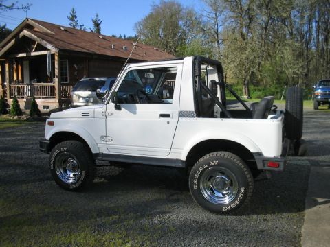 1987 Suzuki Samurai photo