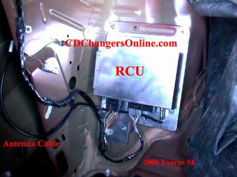 1998 Ford Taurus photo