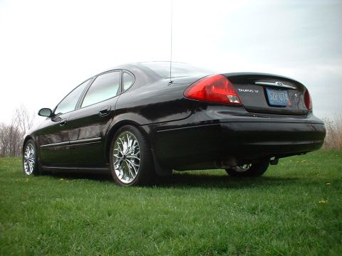 2000 Ford Taurus photo