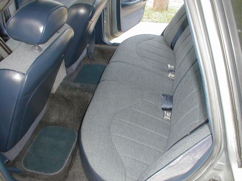 1995 Ford Crown Victoria photo