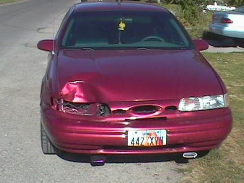 1995 Ford Taurus photo