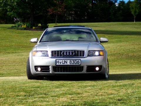 2004 Audi S4 photo