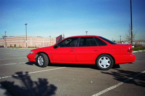 1995 Ford Taurus photo