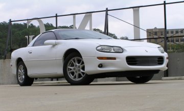 2001 Chevrolet Camaro photo