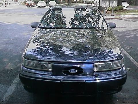 1993 Ford Taurus