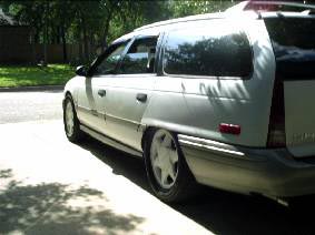 1992 Ford Wagon photo