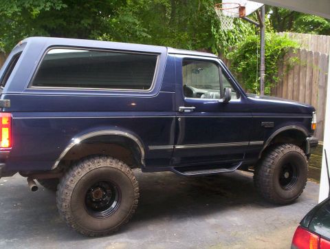 1994 Ford Bronco photo