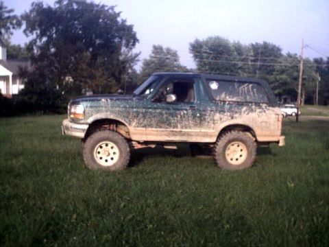 1996 Ford Bronco photo