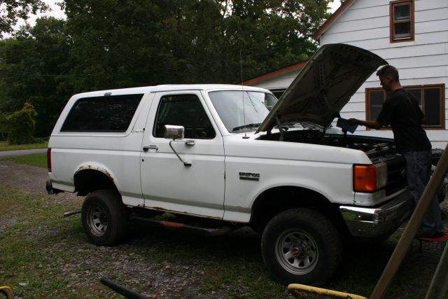 1987 Ford Bronco “RustBucket”
