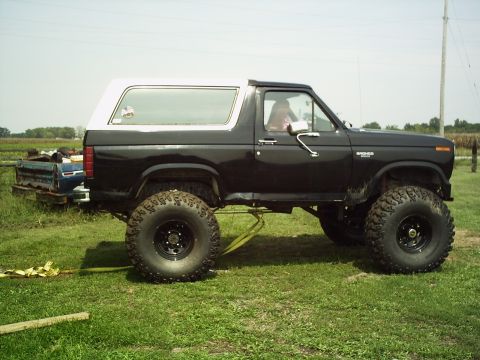 1986 Ford Bronco photo