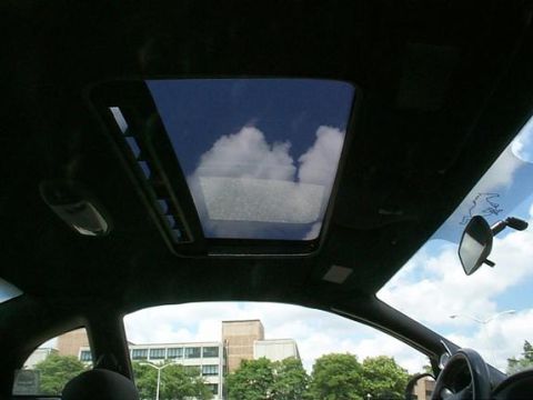 2000 Ford Mustang photo