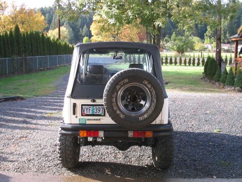 1987 Suzuki Samurai photo