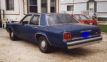 1988 Ford Crown Victoria photo