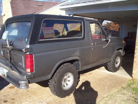 1985 Ford Bronco photo