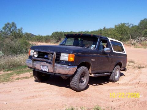1987 Ford Bronco photo