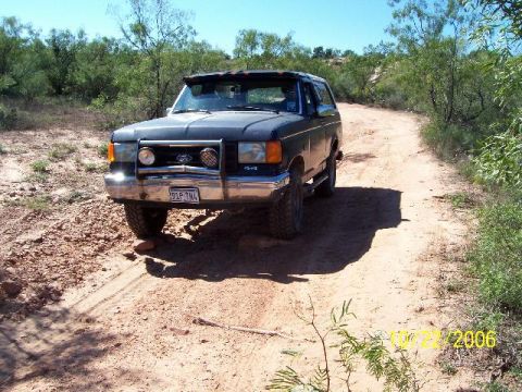 1987 Ford Bronco photo