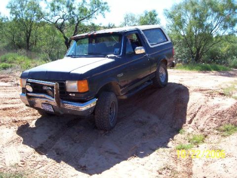 1987 Ford Bronco photo
