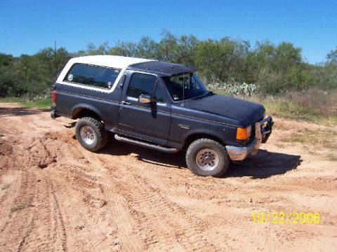 1987 Ford Bronco photo