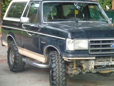 1989 Ford Bronco photo