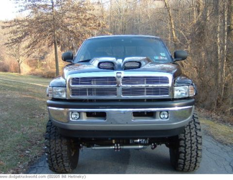 2002 Dodge 2500 photo