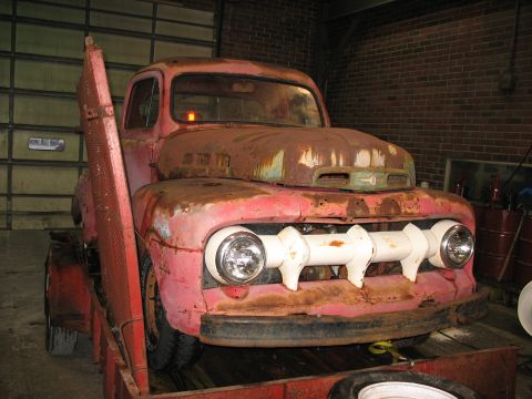 1952 Ford Pickup photo