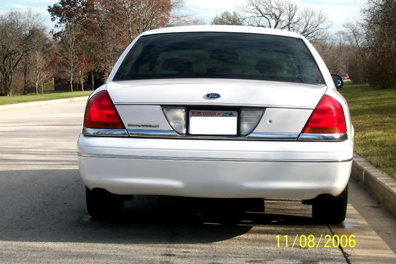 2003 Ford Crown Victoria