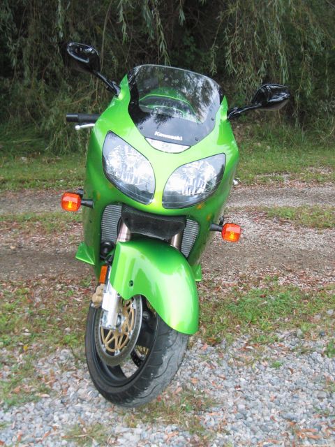 2000 Kawasaki Ninja R photo