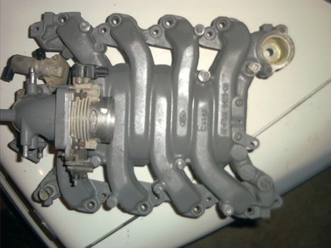 1995 Ford Crown Victoria photo