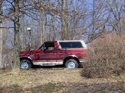 1996 Ford Bronco photo