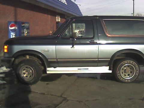 1988 Ford Bronco photo